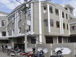 Hotel Pratiksha