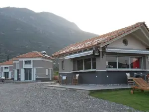 Alati Apartments