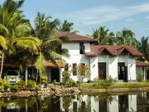 Lagoonvilla Hotel