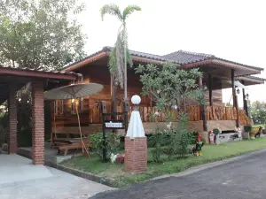 Phupha Inn Resort