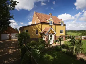 Sunset House Bed and Breakfast