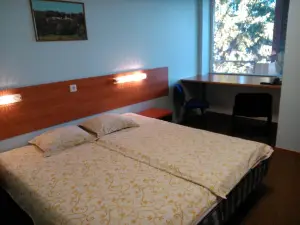 Männimäe Guesthouse