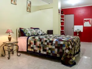 La Mamre Guest House