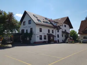 Oliver Börner Landgasthaus-Hotel Maien