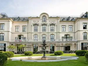 魯因茲赫別墅酒店