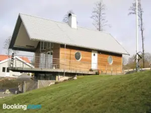 2 Bedroom Awesome Home in Månsarp