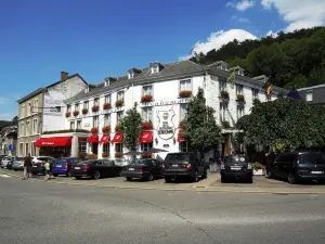 Royal Hotel-Restaurant Bonhomme