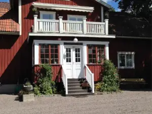 Kroksta Gård