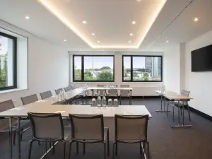 Holiday Inn Munich - Leuchtenbergring