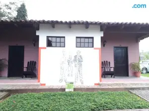 Hotel de Campo Villa de Ada