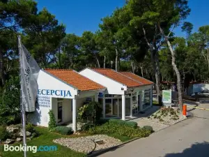 Camping Park Soline Mobile Homes