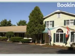 Lodge at Kennebunk