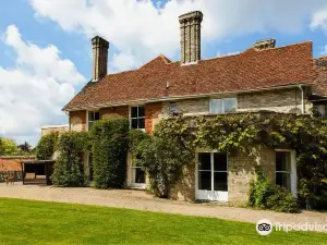 Rectory Manor
