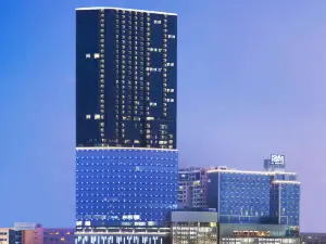 Four Points by Sheraton Surabaya, Tunjungan Plaza