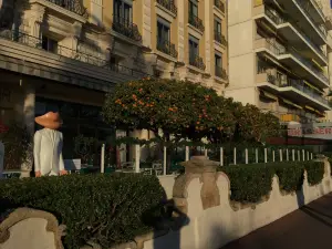 Hotel le Royal Promenade des Anglais