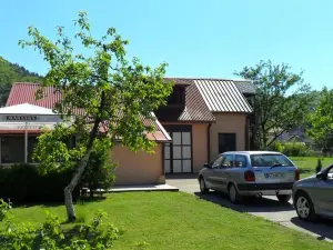 Apartments Gruda