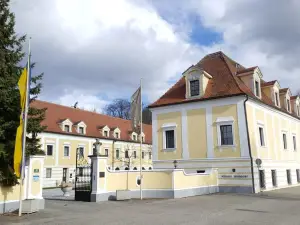 Schloss Haindorf