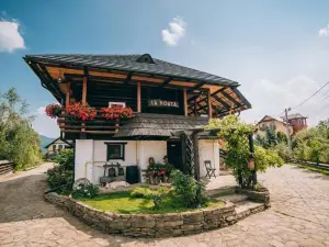 Pension la Roata
