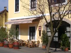 Toldi Fogadó