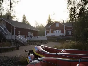 Kukkolankoski Resort - Vierastalot