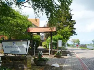 Elbhotel Bleckede am Hafen