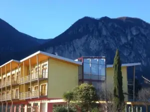 Garda Sporting Club Hotel