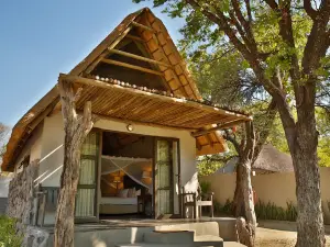 Thamalakane River Lodge