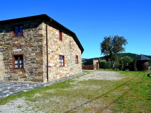 Apartamentos Rurales Ron
