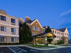 Staybridge Suites 底特律的烏蒂卡by IHG