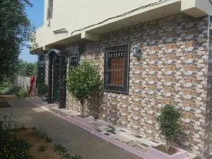 House with 3 Bedrooms in Asilah, with Enclosed Garden - 1 km from The Beach