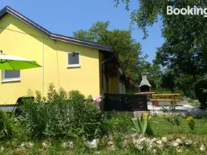 Kuća za Odmor Tina