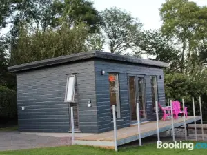 The Loft, Apple Lodge & Blossom Lodge