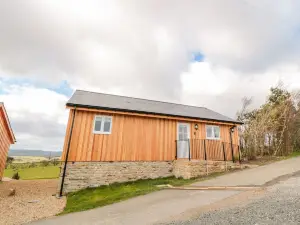 Stublic View, the Drive Lodge