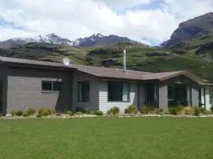 Matukituki Lodge