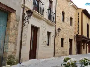 Apartamentos & Casas Rurales Santo Domingo de Silos