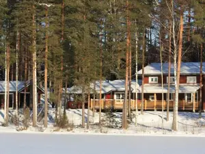 Rock and Lake - Villas & Cottages