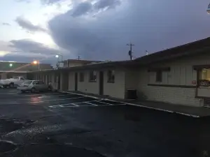 Oregon Trail Motel