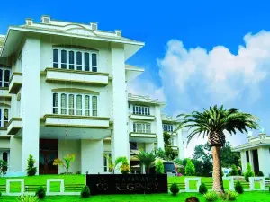 Hotel Nakshatra Regency Koppam