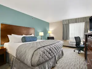 Baymont by Wyndham Minot