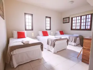 CLH Suites Ilha Grande
