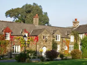 Collaven Manor
