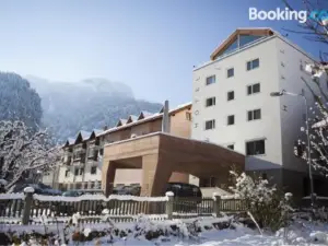 Hotel Weiss Kreuz