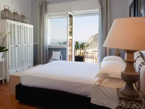 Cubo Apartments