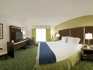 Holiday Inn Express & Suites Stroudsburg-Poconos