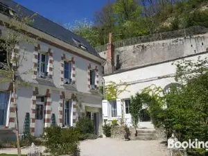Les Troglos de la Tufolière