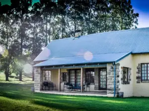 The FarSide DAM Cottage