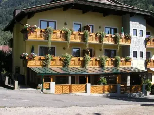 Pension Appartements Kirchenwirt