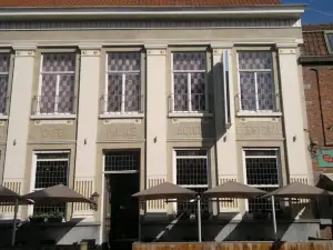 Hotel Palace