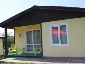 Daskalov Bungalows