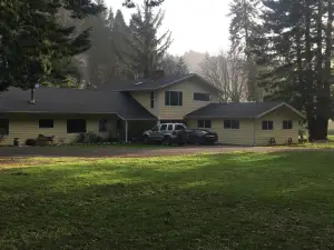 Taylor Creek Lodge